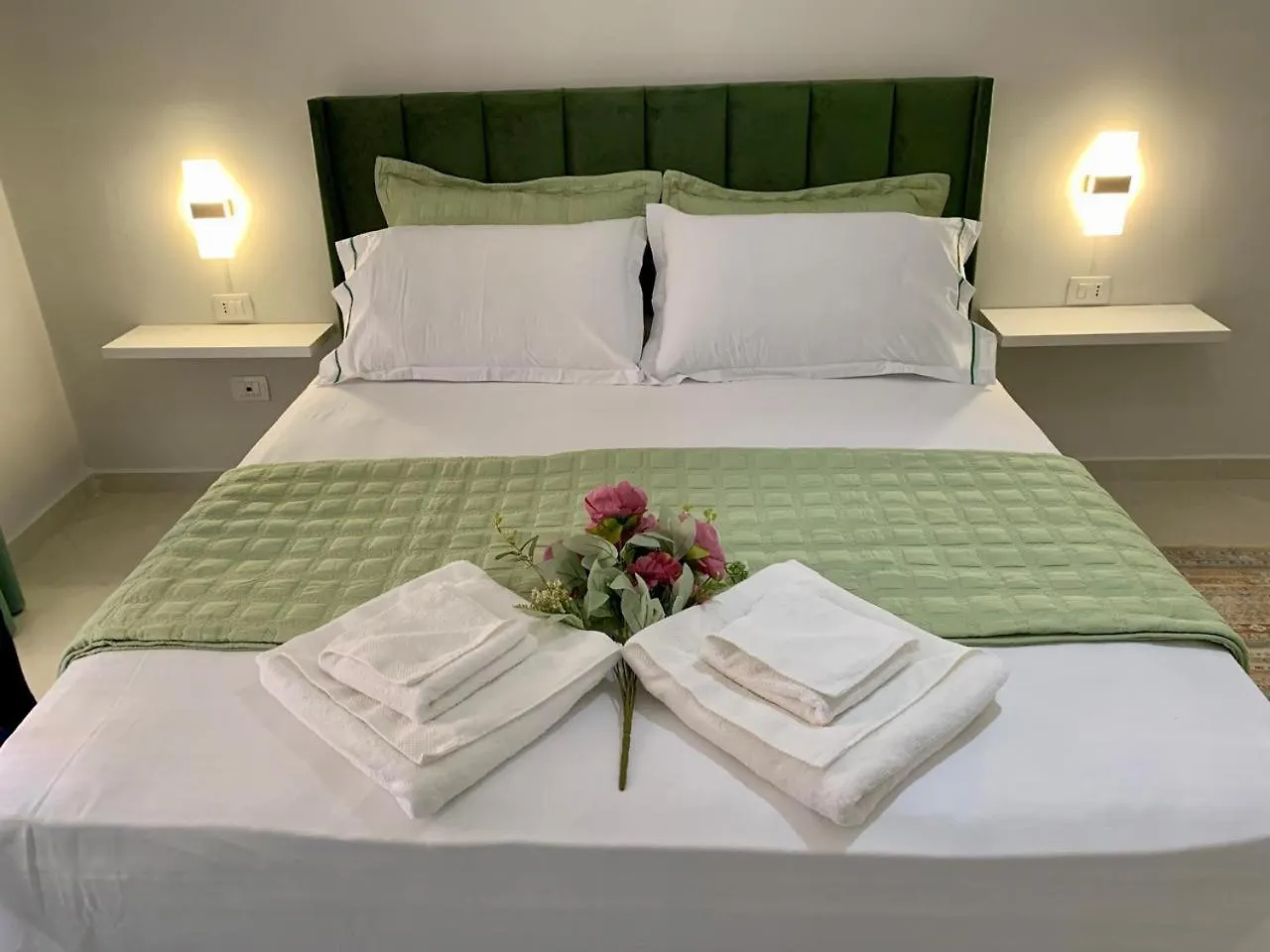Green Tea Apartment Vlore 0*,  Albania